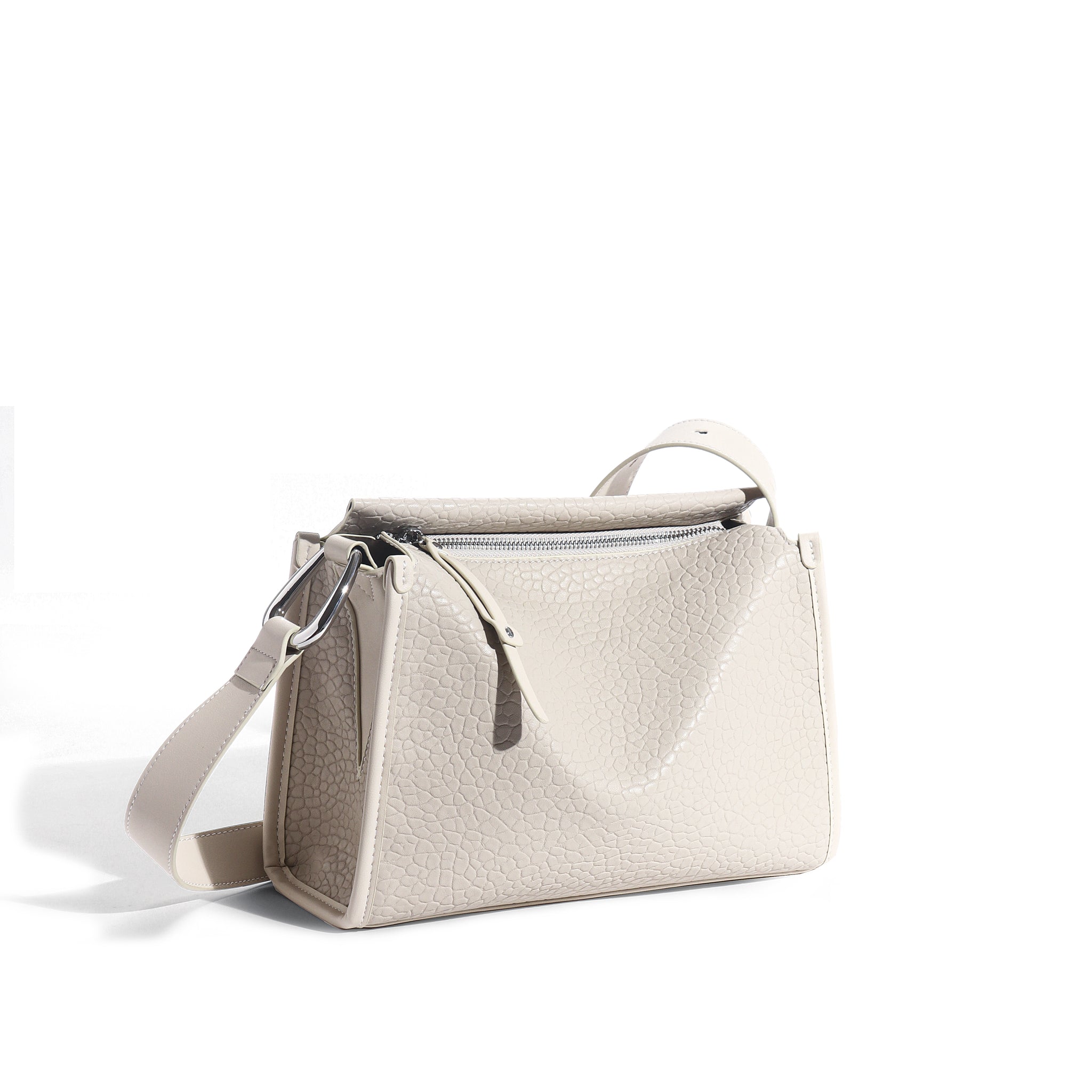 Mariel Shoulder Bag